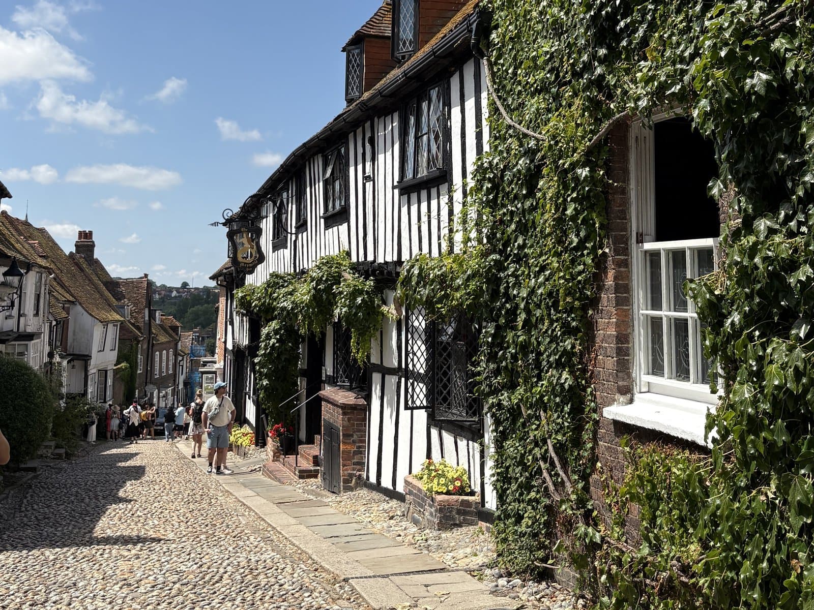 Cobbles and ivy on Mermaid Street